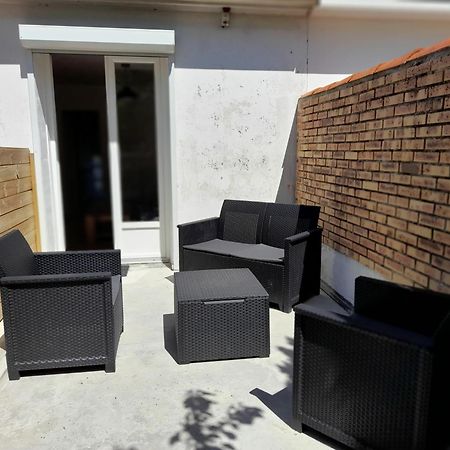 Appartement T2, Avec Terrasse. Ла Рош-сюр-Йон Екстериор снимка